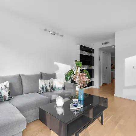 2br Super In The Hearth Of *