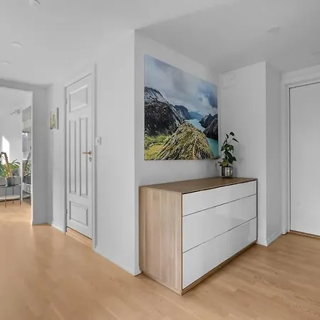 2br Super In The Hearth Of Oslo
